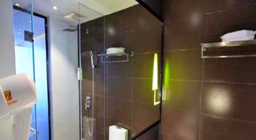 IU Hotel Anyang West Railway Station Yinxu Scenic Spot