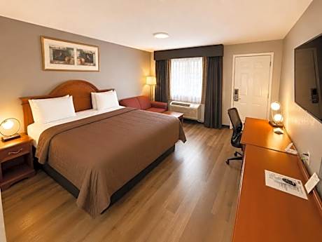 Superior King Room - Non-Smoking
