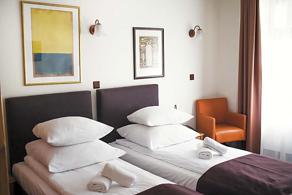 Hotel Eden