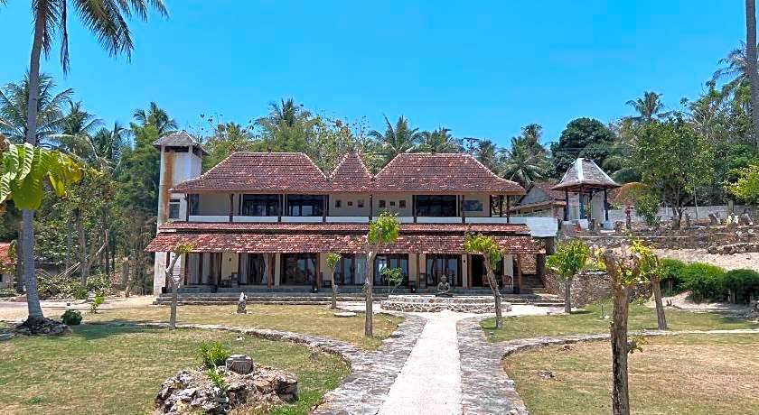 Arys Lagoon Bungalow & Hotel