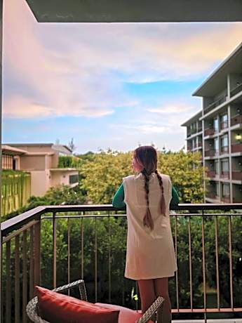 Superior Double or Twin Room with Pool View