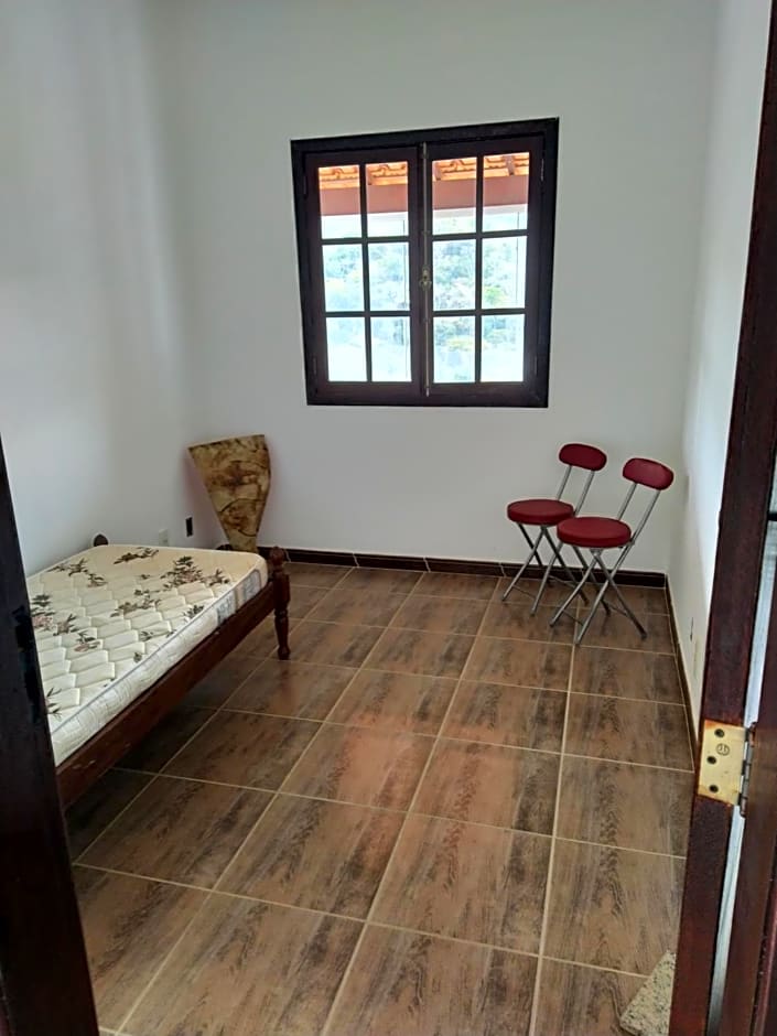 Hostel Ares do Mundo