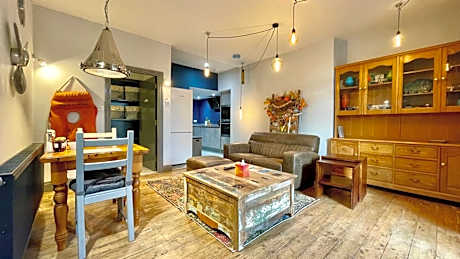 Luxury King Room with Patio - Salmon - Pet Friendly