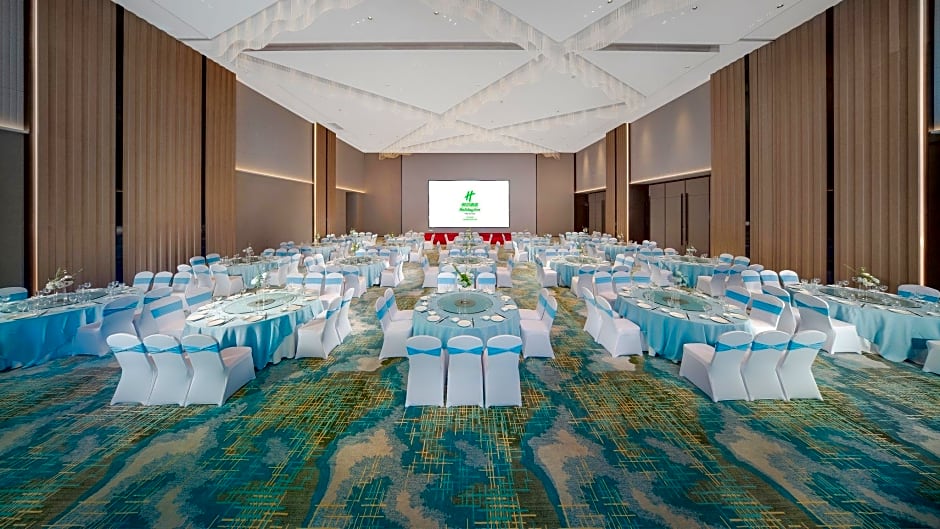 Holiday Inn Luzhou Longjian By IHG