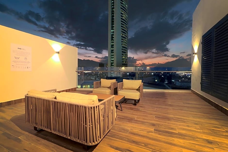 Holiday Inn Express - Monterrey - Fundidora By IHG