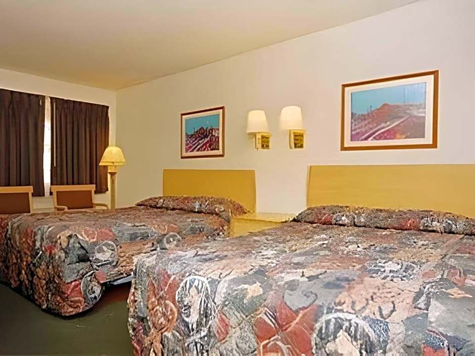 Econo Lodge On Historic Route 66