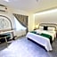 Signel Poshtel, the Rare Gem of North Borneo