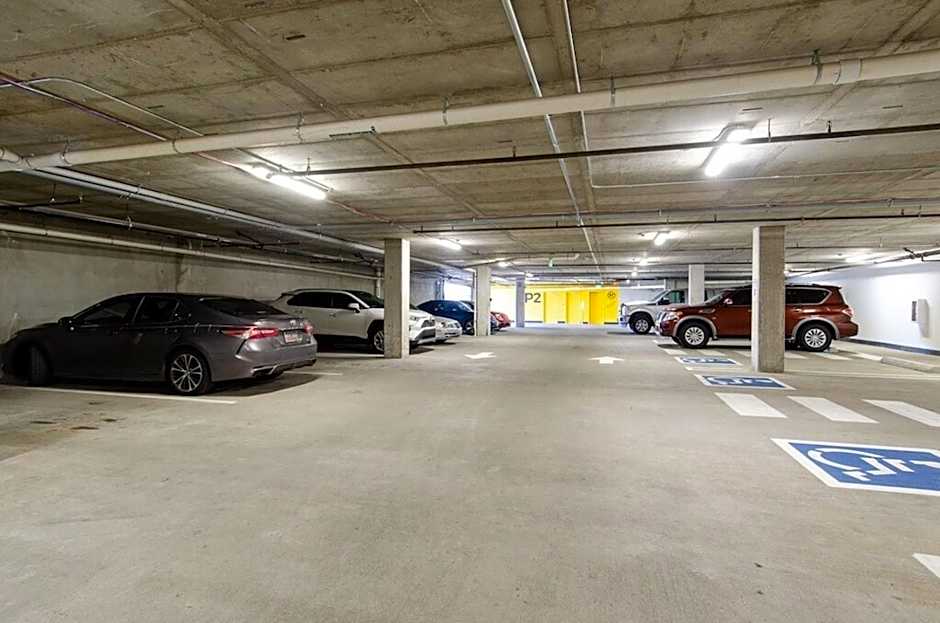 Self Check-in-washer-dryer-4ksmart Tv-king Bed-gym