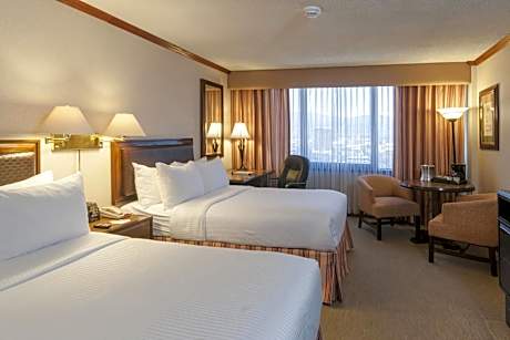 Standard Double Room with City View