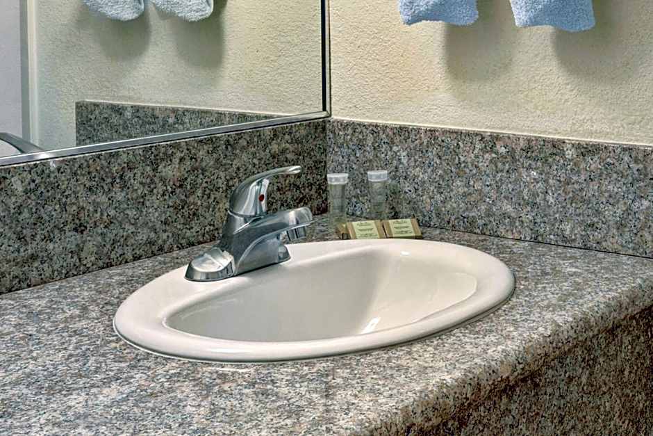 Super 8 by Wyndham Las Vegas North Strip/Fremont St. Area