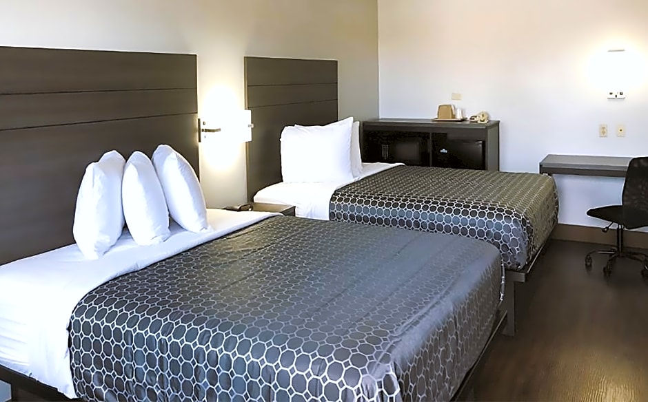 Sky Palace Inn By Jasper Near AT & T Center