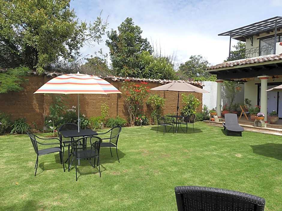 Hotel Ocho Barrios
