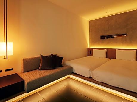 Superior Twin Room (2 adults)