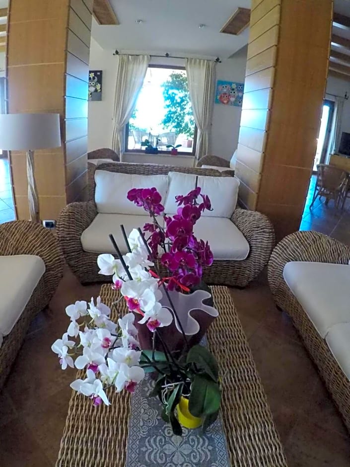 Hotel Villa Gustui Maris