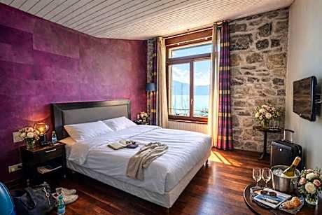 Superior room with view of the Alps and Leman