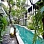 S'Cape Condotel