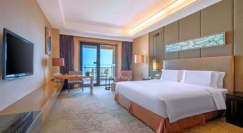 Haiyang Shenglong Jianguo Hotel