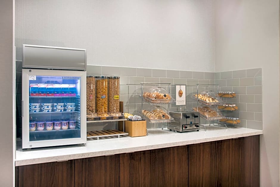 Fairfield Inn & Suites by Marriott Dayton