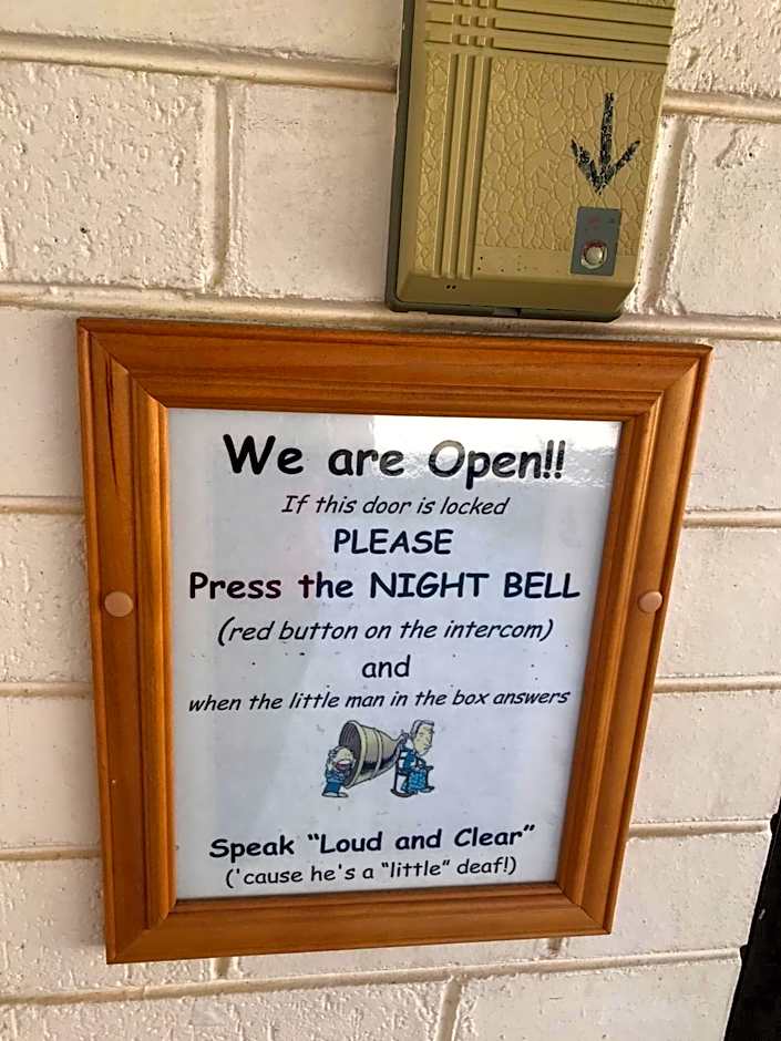 Tumut Farrington motel