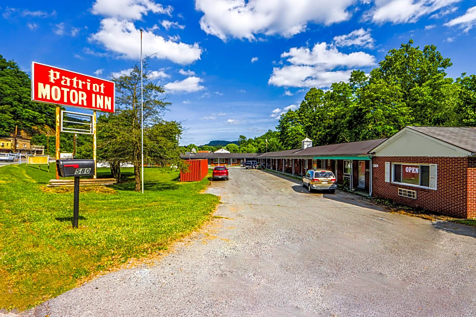 Patriot Inn Motel Beaver WV, By OYO