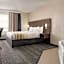 Country Inn & Suites by Radisson, Mt. Pleasant-Racine West, WI