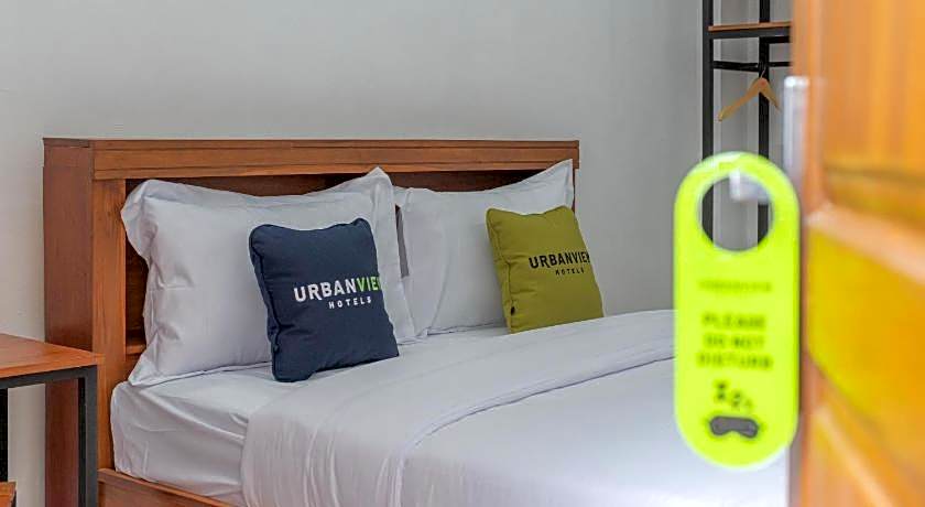 Urbanview Hotel Sky Batu Malang by RedDoorz