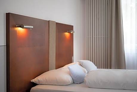 Economy Double  Room