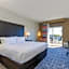 Orangewood Inn & Suites Kansas City Airport