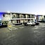 SeaSide Inn & Suites