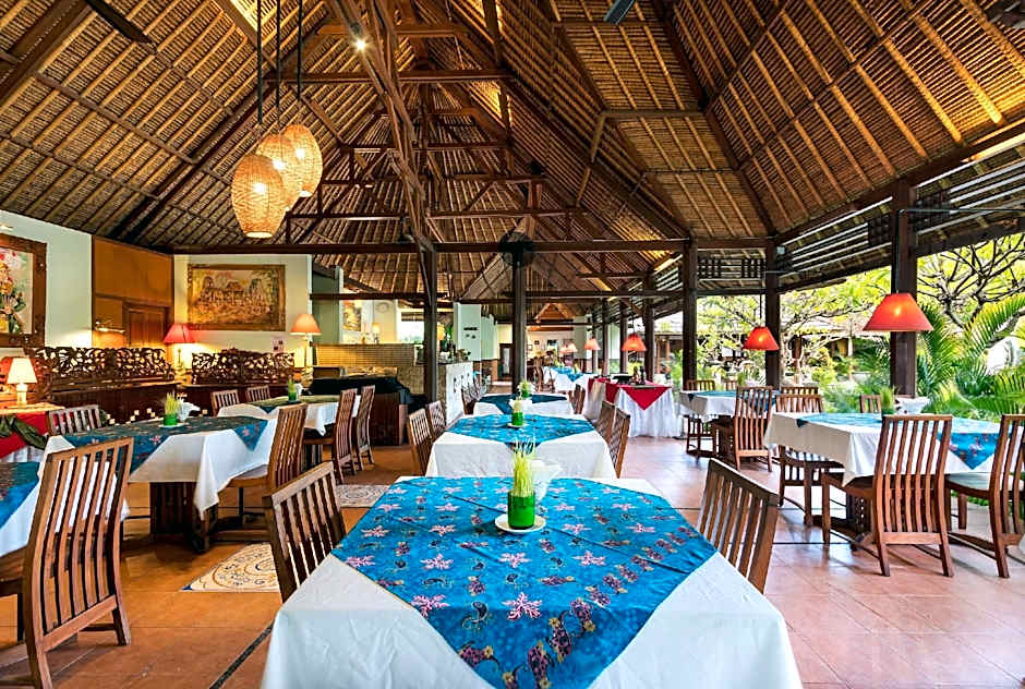 Desamuda Village Hotel