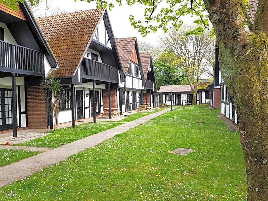 Tolroy Manor Holiday Park