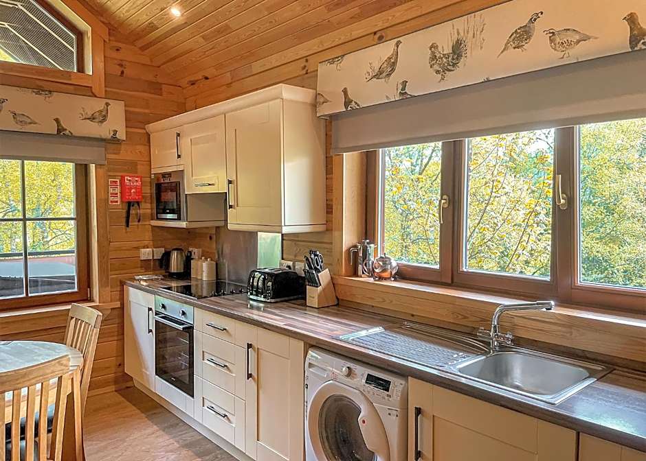 Glen Clova Lodges