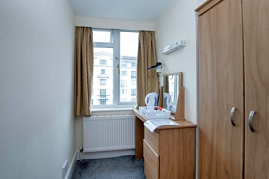 Russel Court Hotel Bournemouth Central