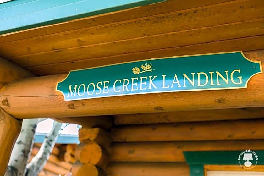 Cabin Creek Inn