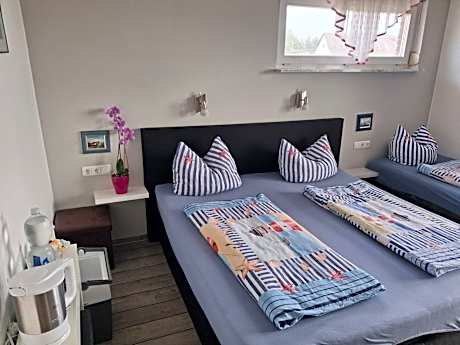 Triple Room with Balcony