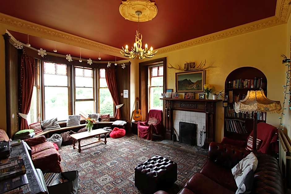 Fort William Backpackers