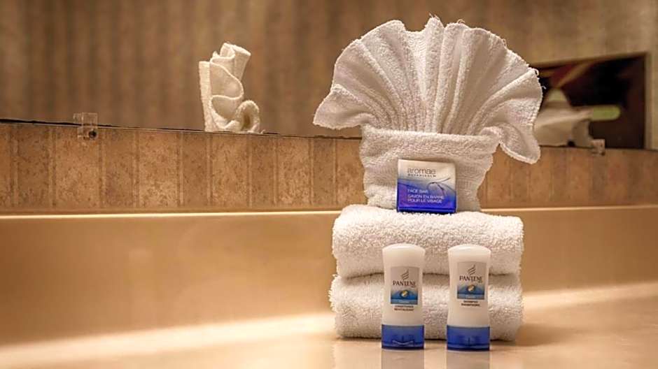 Baymont Inn & Suites by Wyndham Groton-Mystic