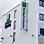 Holiday Inn Express Manchester Airport, an IHG Hotel