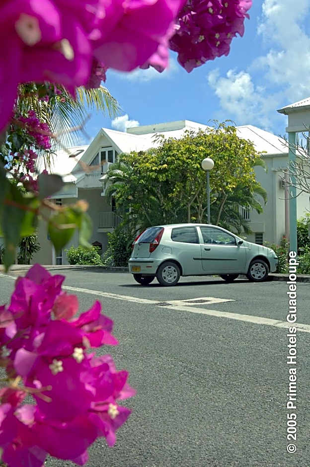 Résidence Le Vallon Guadeloupe Parc Piscine Appartements & Studios