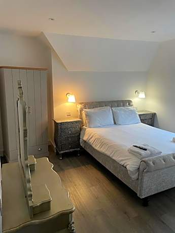 Duporth Guest House