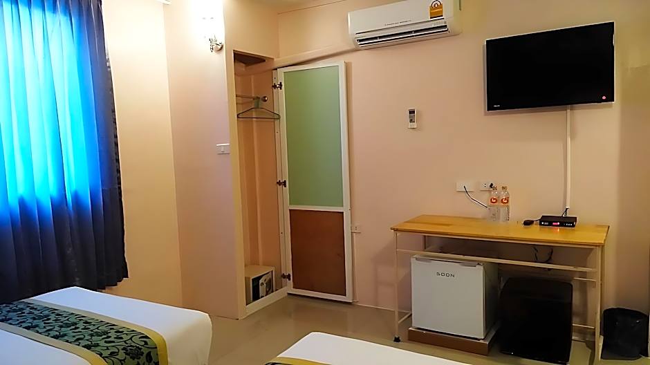 BIRD ROOM HOTEL - PRATUNAM