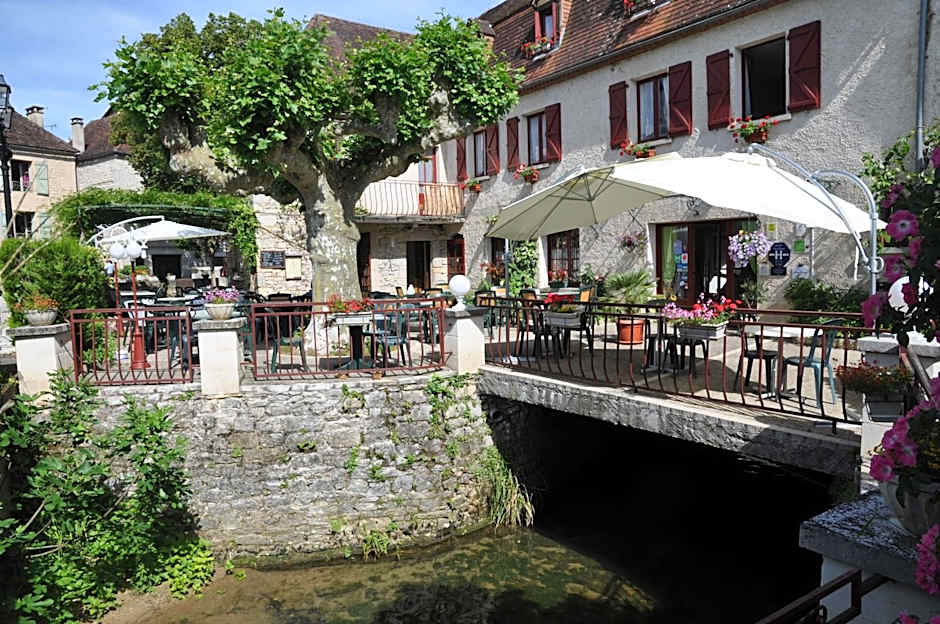 Logis Hotels - Auberge de l'Île - Hôtel 3 étoiles et Restaurant