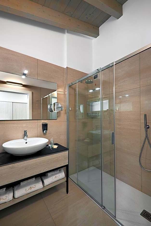 Residence Caffè Maya