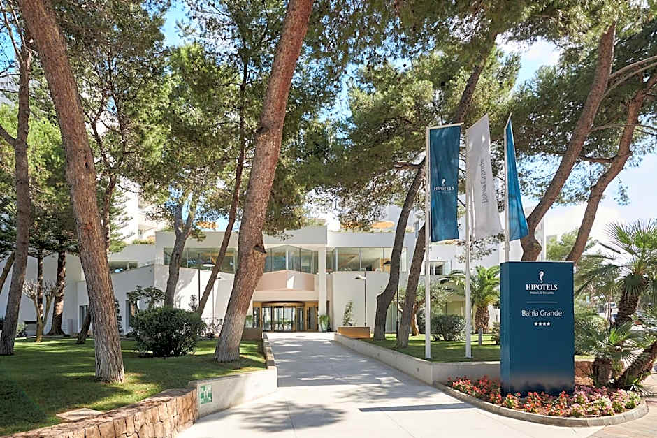 Hipotels Bahía Grande Aparthotel