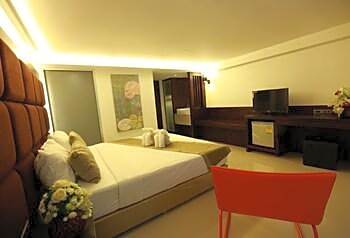 The Bangkok Major Suite