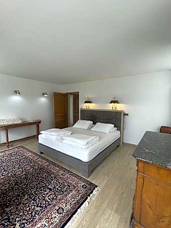 Quadruple-Prestige-Salle de bain-Vue sur la rivière-C'est Bon le Vin