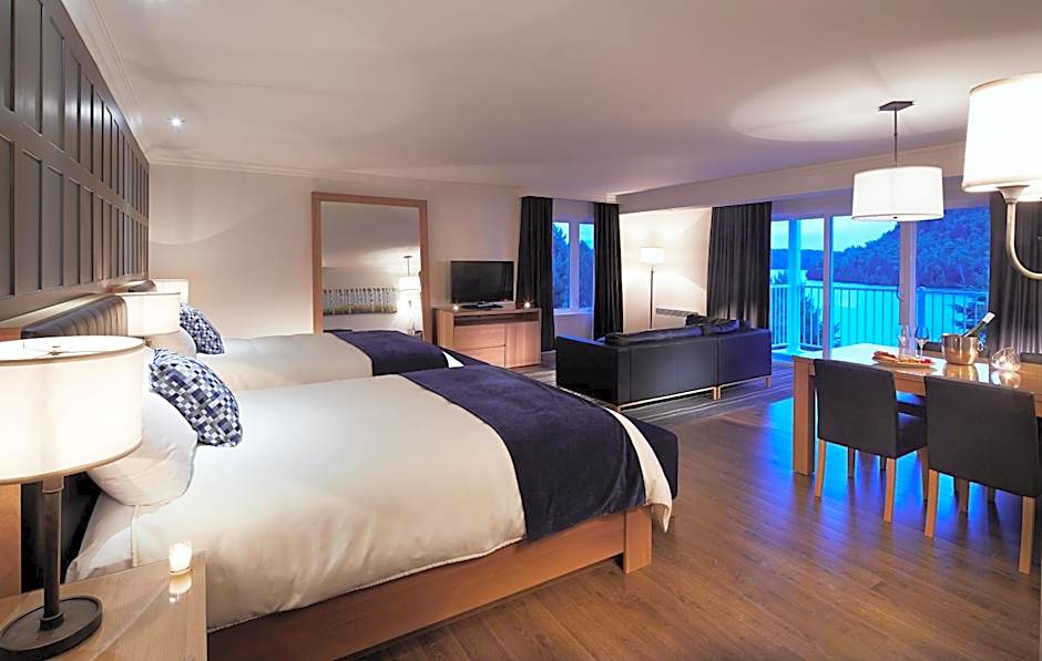 Auberge du Lac-à-l'Eau-Claire