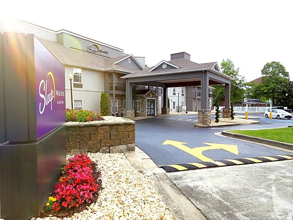 Sleep Inn & Suites