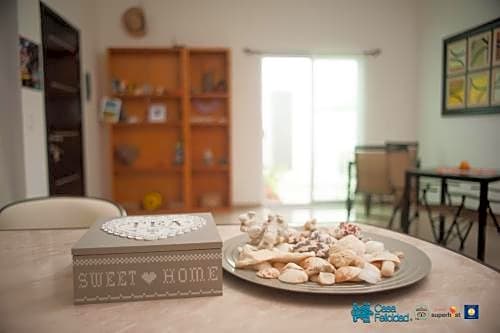 Casa Felicidad B&B Room & Kitchen