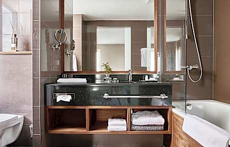 single grand deluxe harbour view